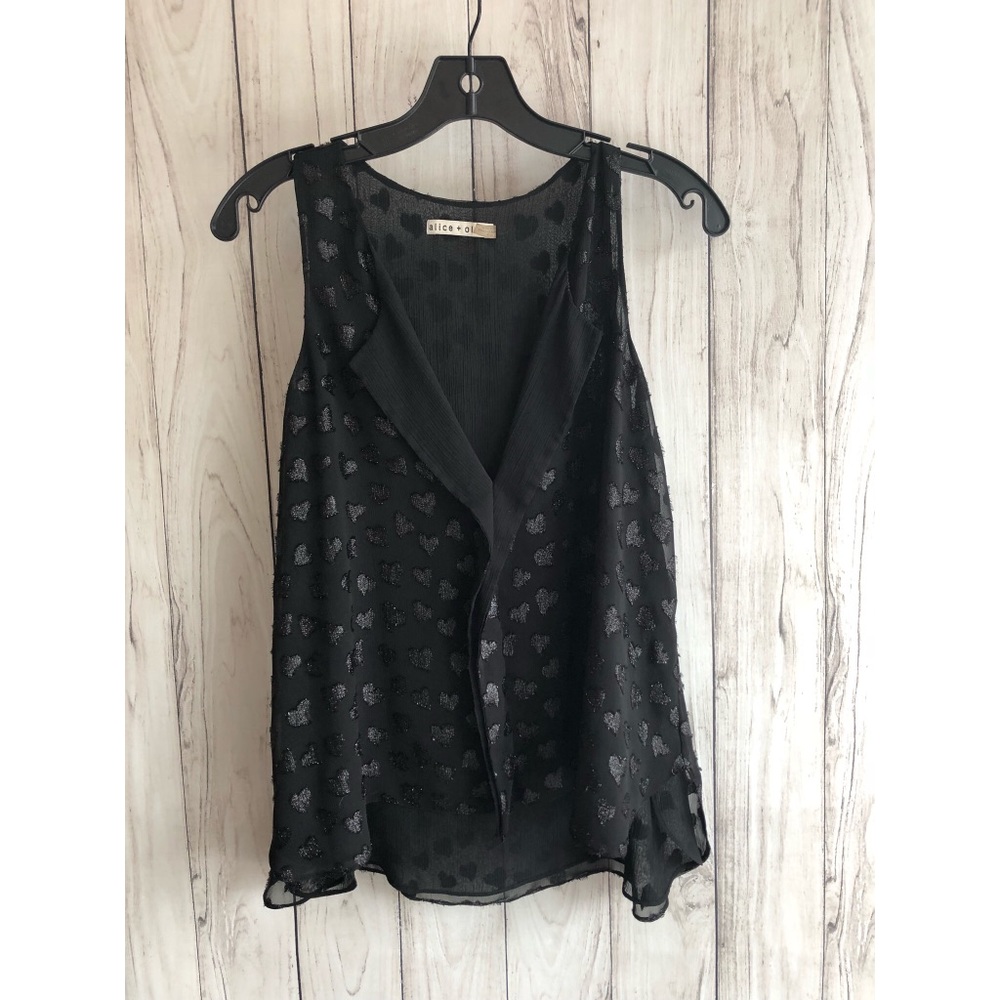 Alice + Olivia black heart pattern shirt